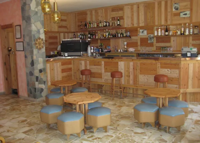 Debili Hotel 3*