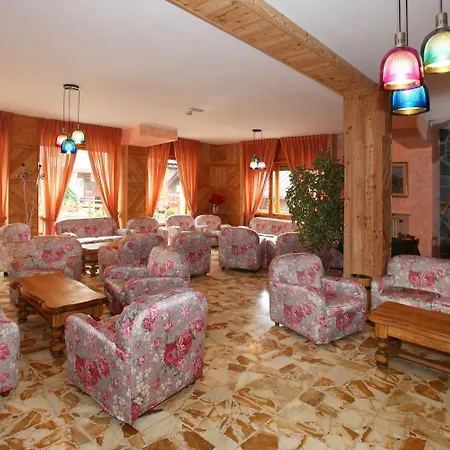 Hotel Debili 3*