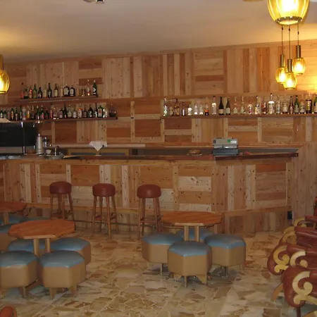 Hotel Debili 3*