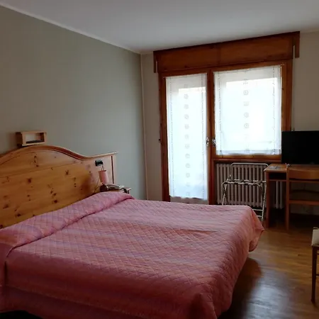 Debili Hotel