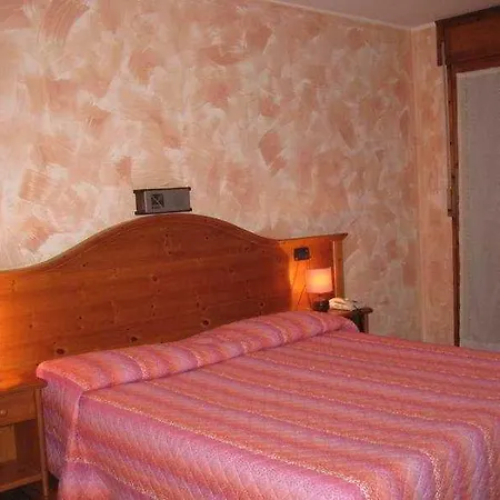 Debili 3* Oulx