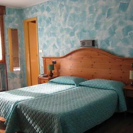 Debili 3* Sauze D'Oulx